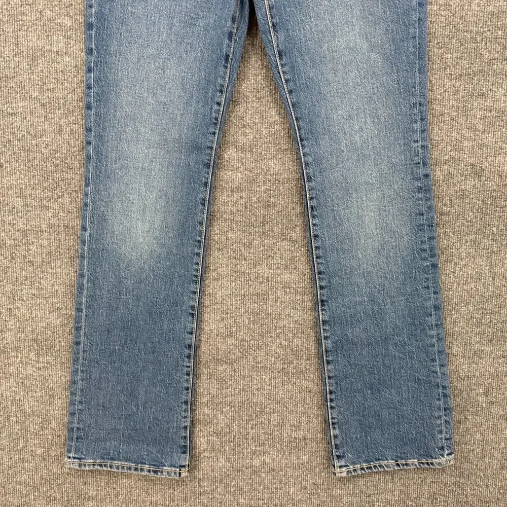 Old Navy Kicker Boot Cut High Rise Jeans Womens 4 Button Fly Medium Wash Stretch - Picture 3 of 12
